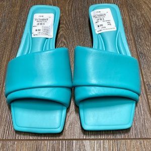 Brand new, Tiffany Blue Franco Sarto sandles